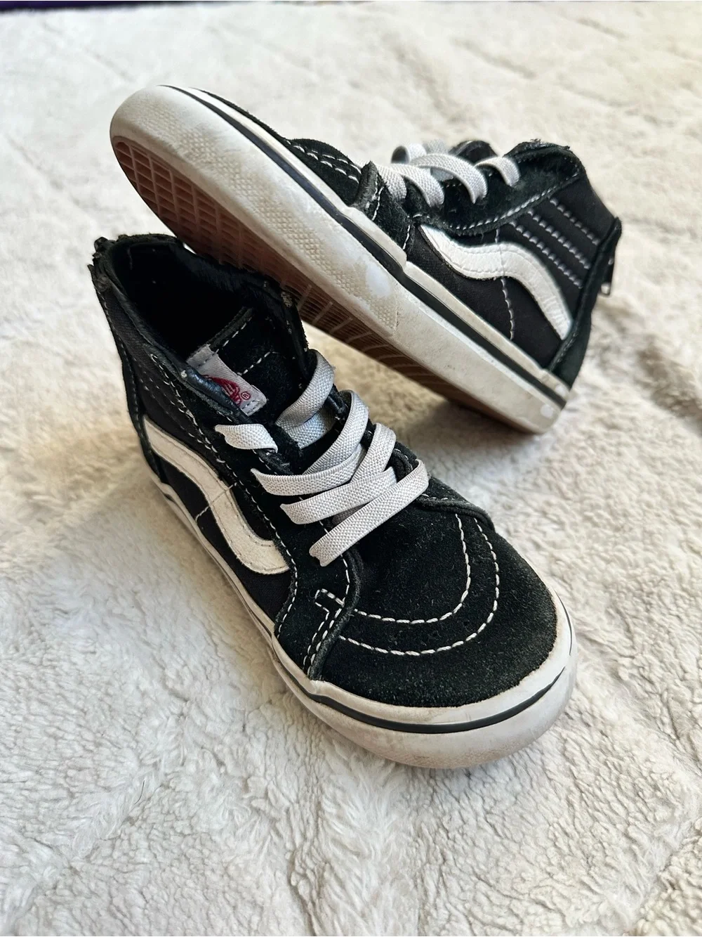 Vans | Black and White Toddler Sk8-Hi Zip Shoes | Size 9.0